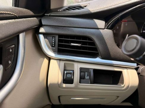 Used 2019 Cadillac XTS FWD image 34