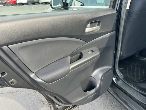Used 2015 Honda CR-V LX image 19