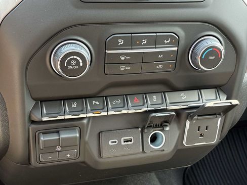 New 2026 Chevrolet Silverado 2500 Custom w/ Custom Value Package AWD/4WD image 17