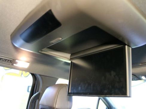 Used 2022 Toyota Sienna XSE w/ XSE Plus Package image 14