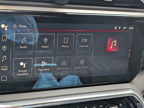 Used 2024 GMC Sierra 2500 Denali w/ Denali Reserve Package image 39