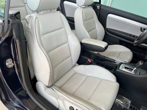 Used 2007 Audi S4 Cabriolet image 16