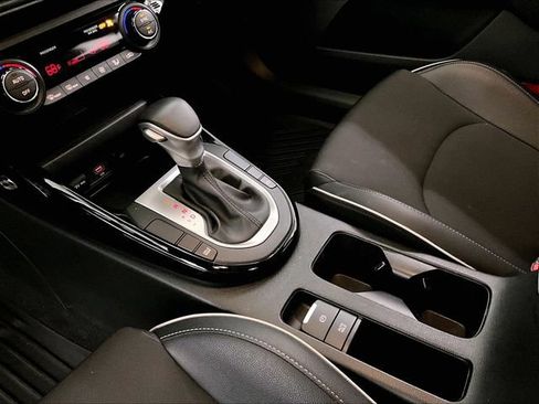 Used 2023 Kia Forte GT-Line w/ GT-Line Technology Package FWD image 16