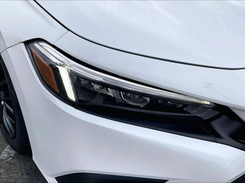 Used 2023 Honda Civic LX image 29
