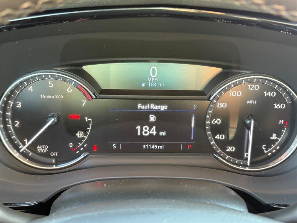 Used 2025 Cadillac XT6 Luxury FWD image 11