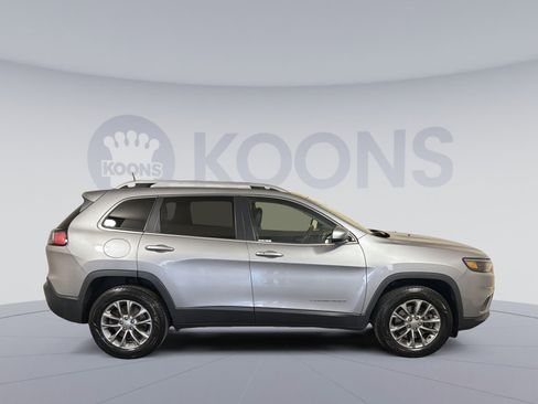 Used 2020 Jeep Cherokee Latitude Plus w/ Comfort/Convenience Group image 8