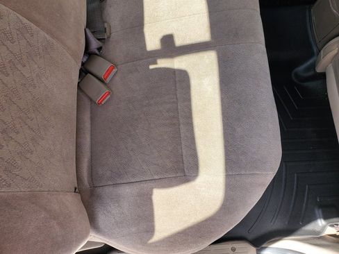 Used 2003 Toyota Tacoma w/ SR5 Package image 31