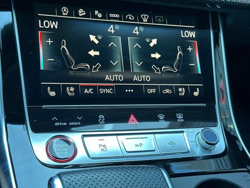 Used 2023 Audi SQ7 Prestige w/ Prestige Package AWD/4WD image 20