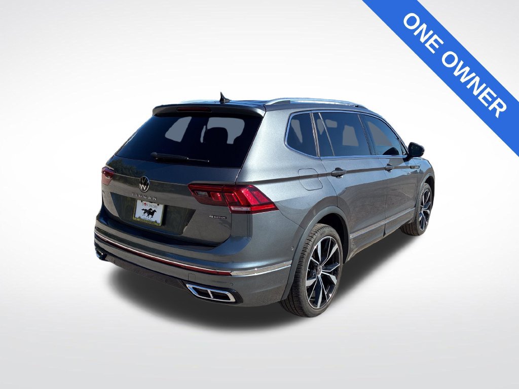 Used 2024 Volkswagen Tiguan SEL R-Line AWD/4WD image 4