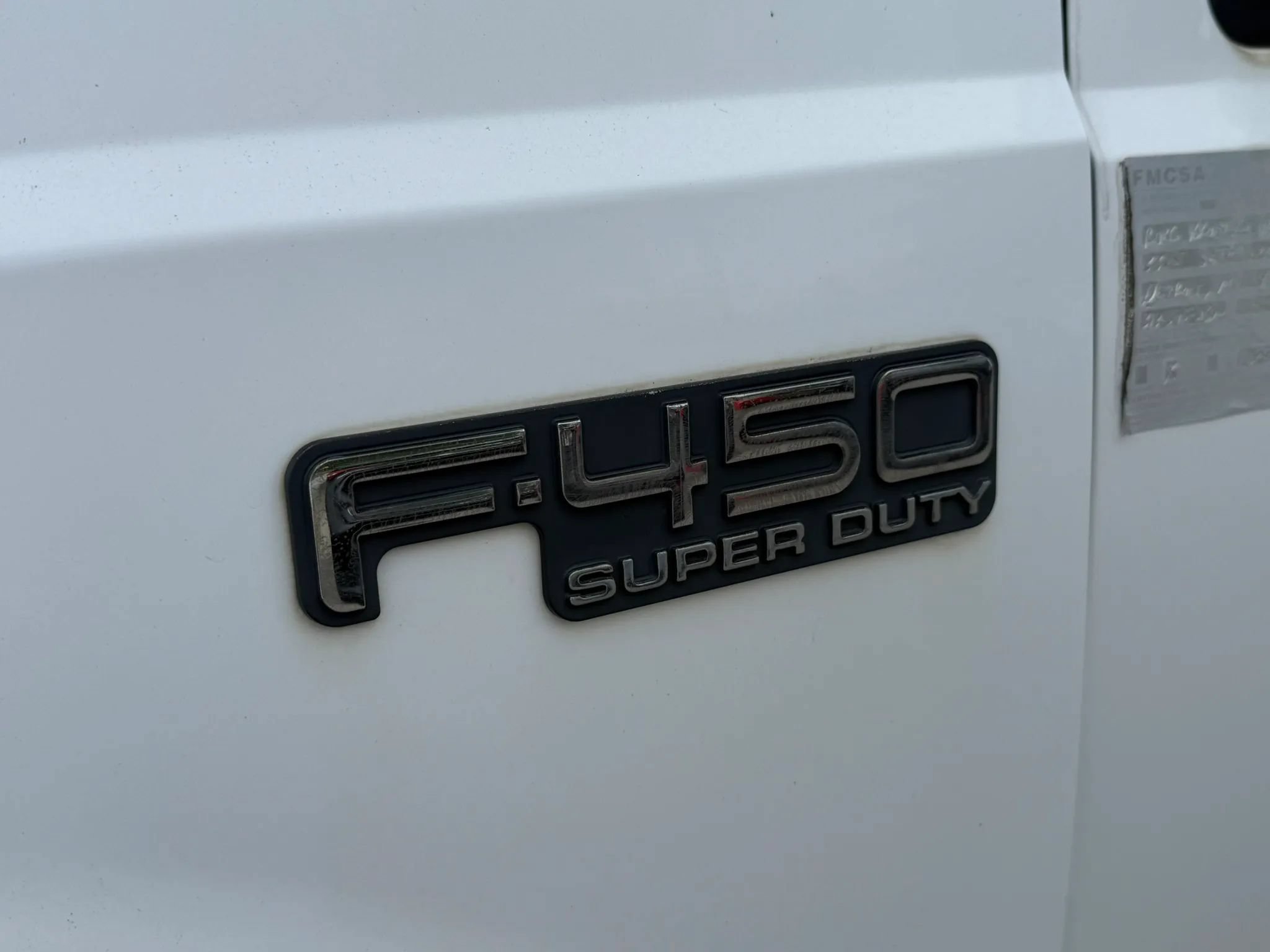 Used 1999 Ford F450 2WD Regular Cab Super Duty image 15