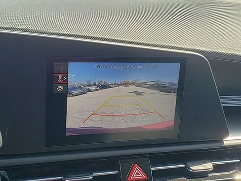 Certified 2024 Kia Niro LX image 24