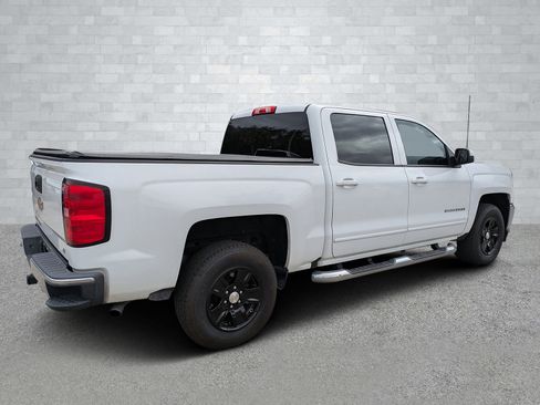 Used 2018 Chevrolet Silverado 1500 LT w/ All Star Edition image 5