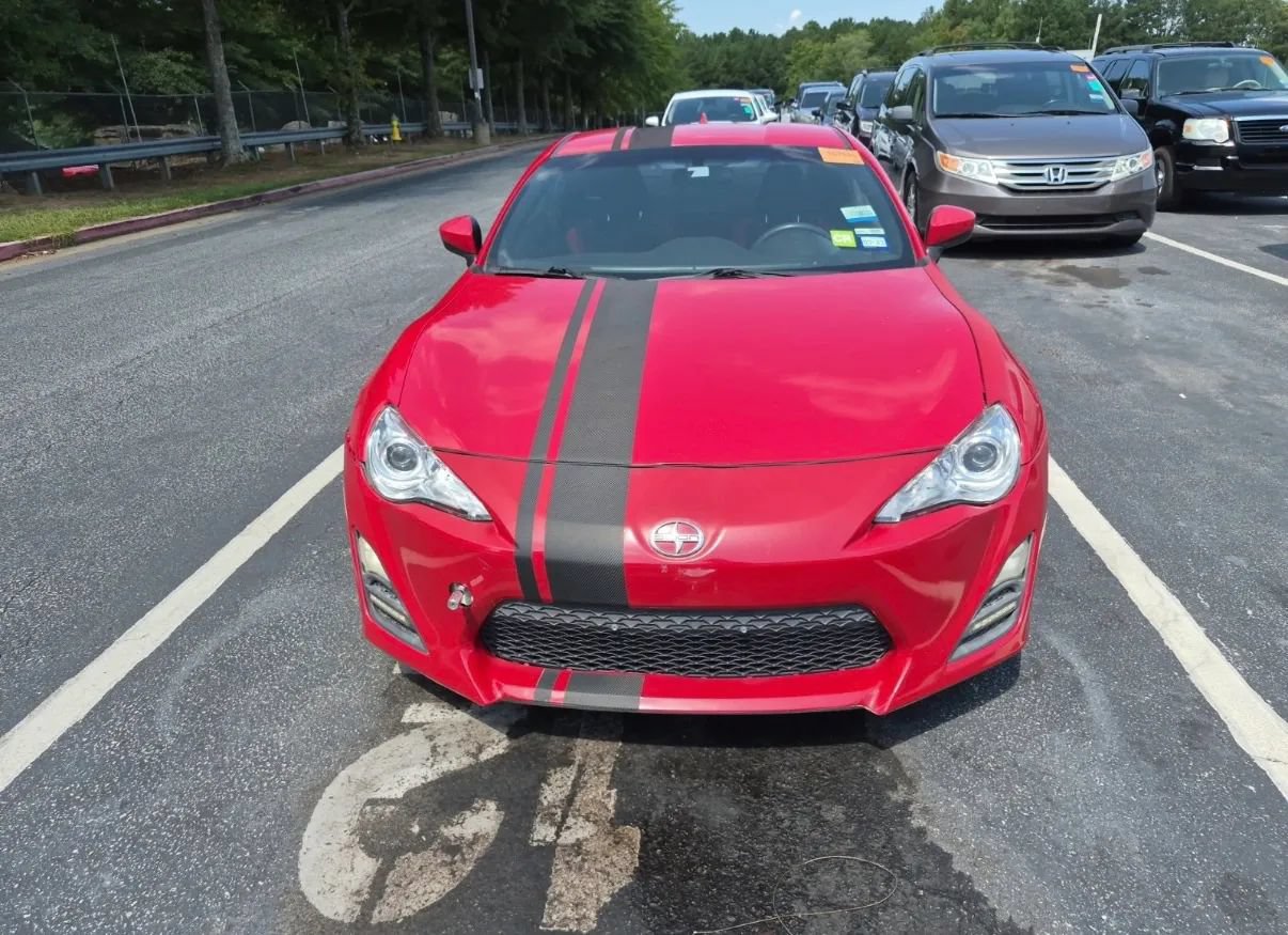 Used 2015 Scion FR-S RWD image 7