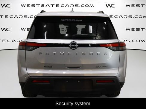 Used 2024 Nissan Pathfinder SV image 7