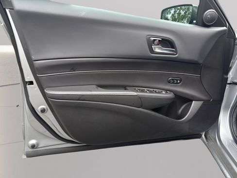 Used 2020 Acura ILX FWD image 18