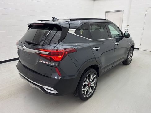 Used 2021 Kia Seltos SX AWD/4WD image 12
