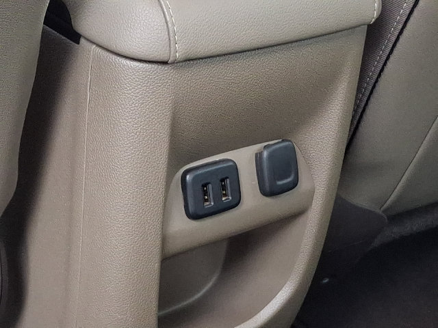 Used 2016 GMC Canyon SLT w/ Driver Alert Package AWD/4WD image 21