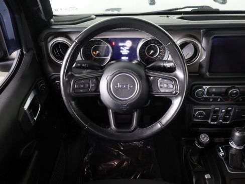Used 2021 Jeep Gladiator Sport AWD/4WD image 30