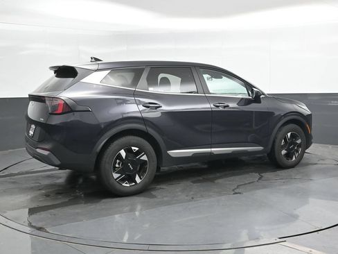 Used 2026 Kia Sportage LX AWD/4WD image 3
