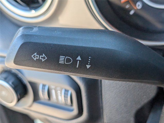 Used 2020 Jeep Wrangler Unlimited Sahara AWD/4WD image 60