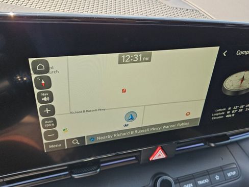 New 2025 Hyundai Elantra SEL FWD image 19