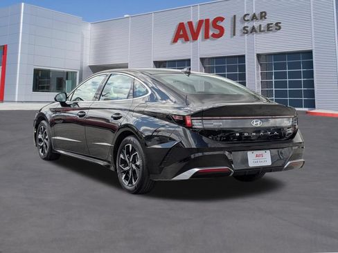 Used 2025 Hyundai Sonata SEL FWD image 6