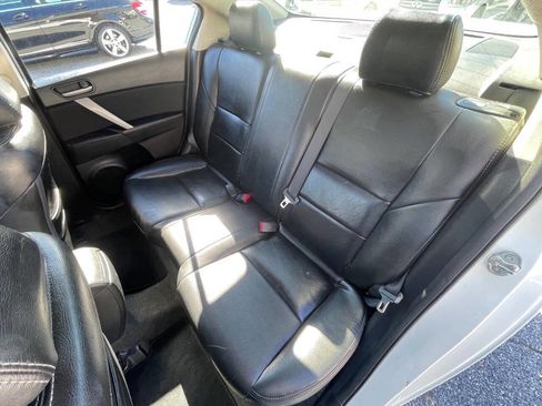 Used 2010 MAZDA MAZDA3 s Sport image 22