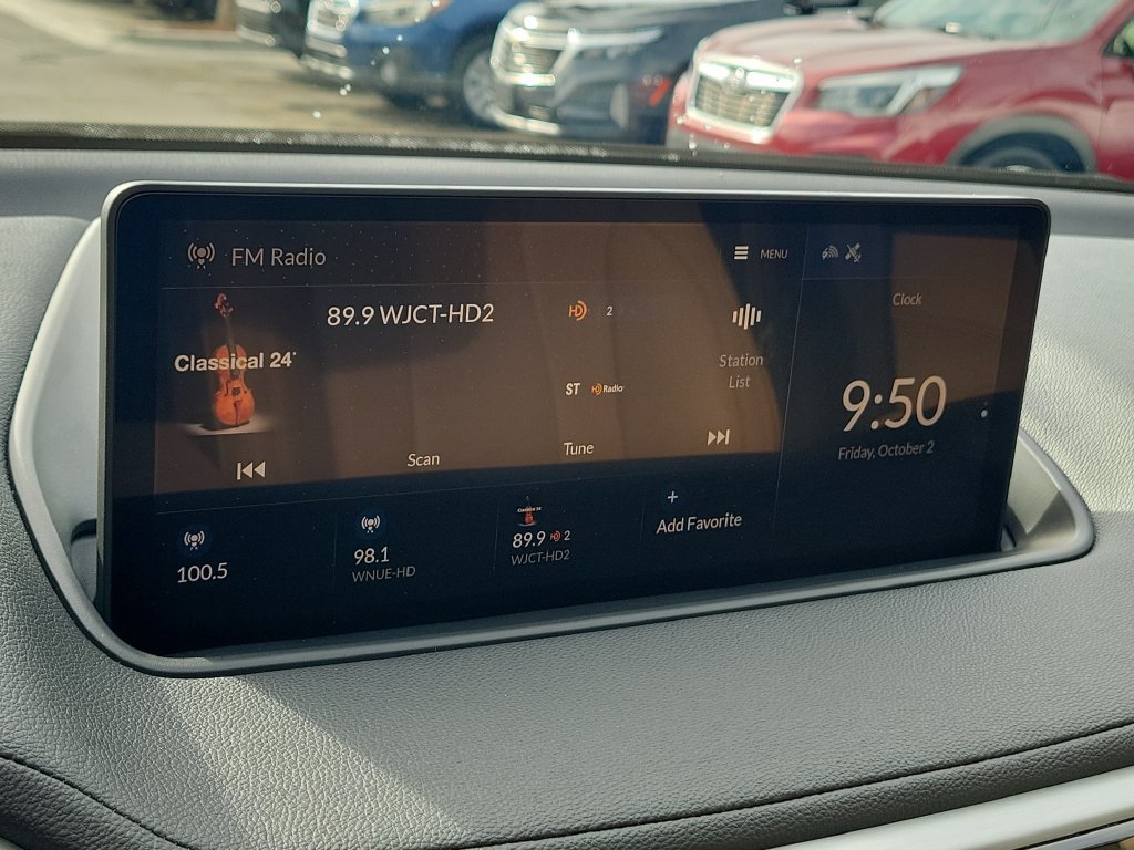 Used 2023 Acura MDX SH-AWD image 28