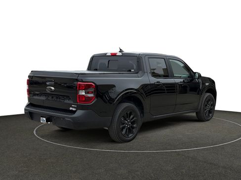 Used 2024 Ford Maverick Lariat w/ Black Appearance Package image 6