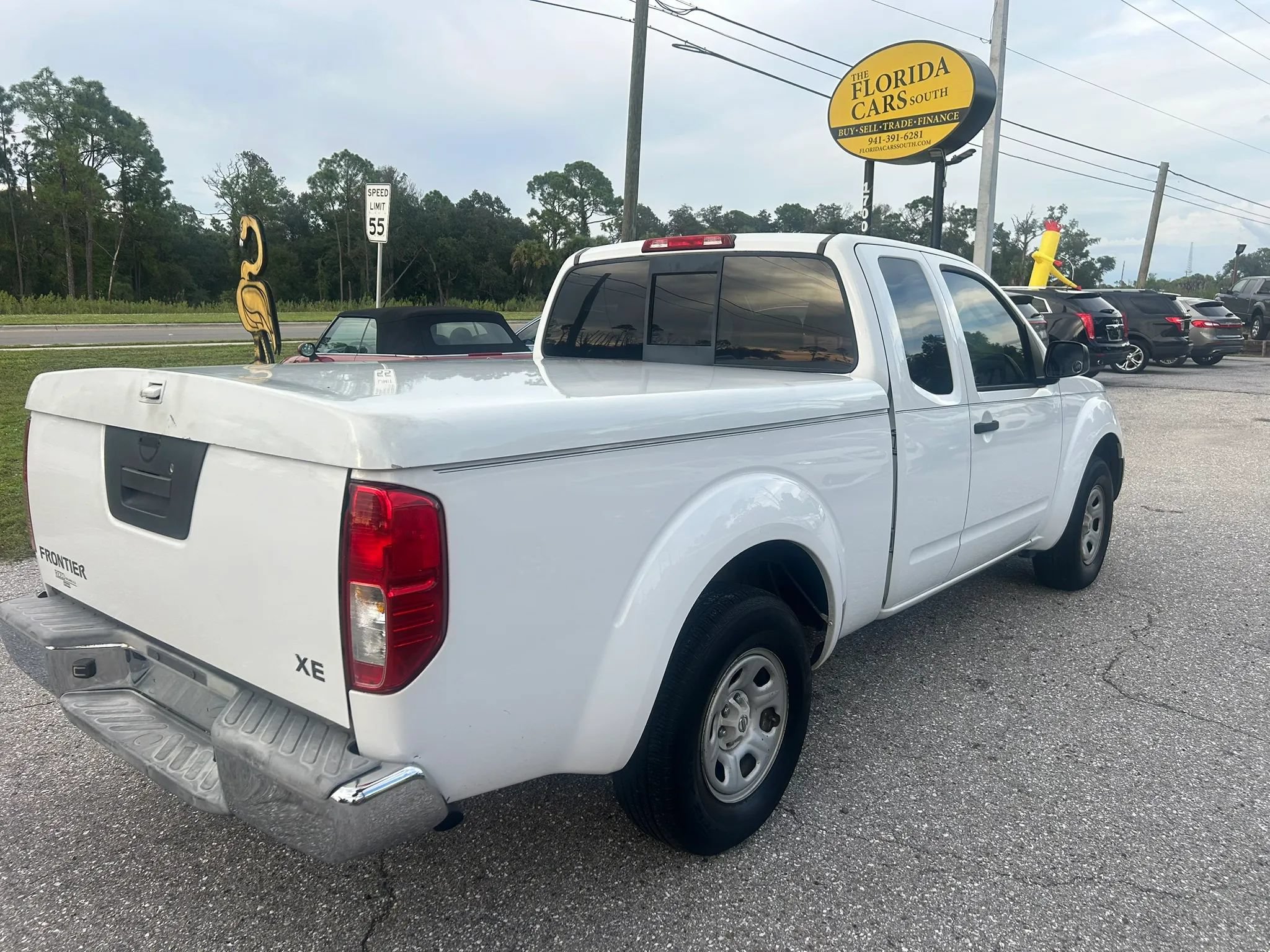 Used 2007 Nissan Frontier XE w/ Preferred Pkg RWD image 10