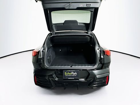 Used 2025 BMW X2 xDrive28i image 29