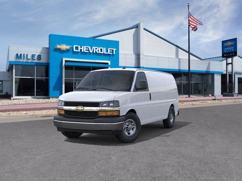 New 2025 Chevrolet Express 2500 w/ Driver Convenience Package image 33
