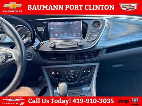 Used 2019 Buick Envision Essence FWD image 17