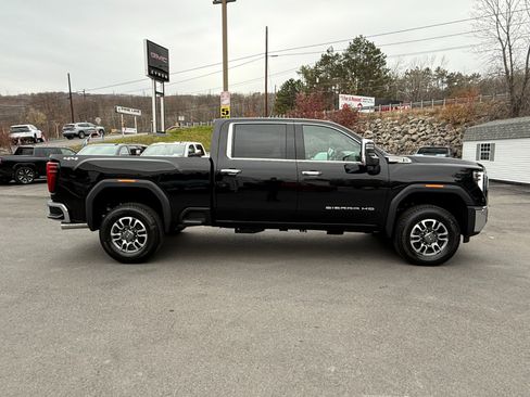 New 2026 GMC Sierra 2500 SLT w/ Max Trailering Package image 6