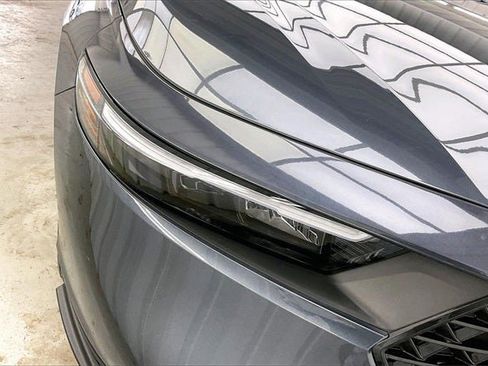 Certified 2025 Honda Accord LX image 25