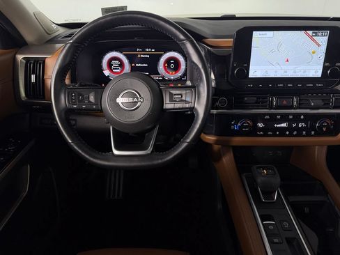 Used 2023 Nissan Pathfinder Platinum w/ Cargo Package FWD image 14