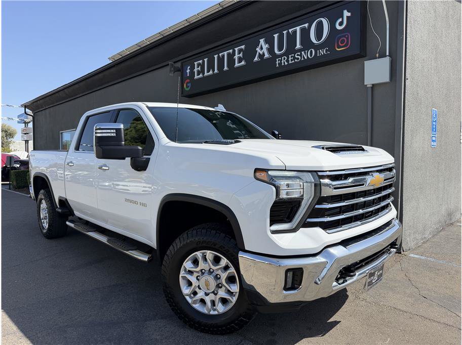 Used 2024 Chevrolet Silverado 2500 LTZ AWD/4WD image 1