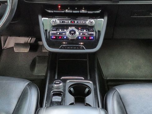 Used 2020 Lincoln Corsair Reserve w/ Equipment Group 201A FWD image 19