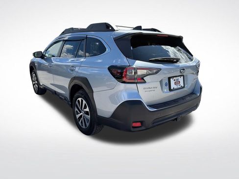 Certified 2024 Subaru Outback Premium AWD/4WD image 13