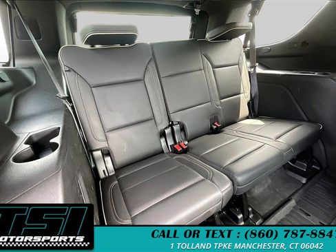 Used 2021 GMC Yukon SLT w/ SLT Luxury Plus Package AWD/4WD image 28