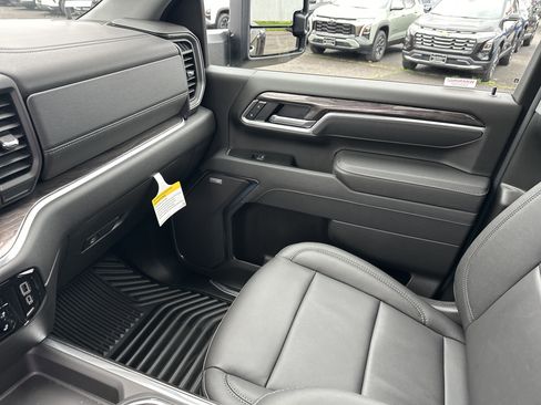 New 2026 Chevrolet Silverado 3500 LTZ w/ LTZ Plus Package image 24