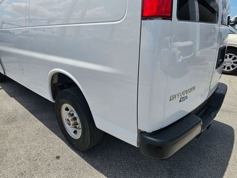 Used 2024 GMC Savana 2500 Extended w/ Driver Convenience Package RWD image 11