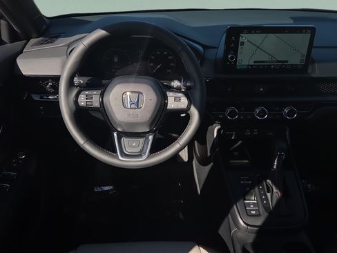 Used 2024 Honda CR-V Sport Touring image 12