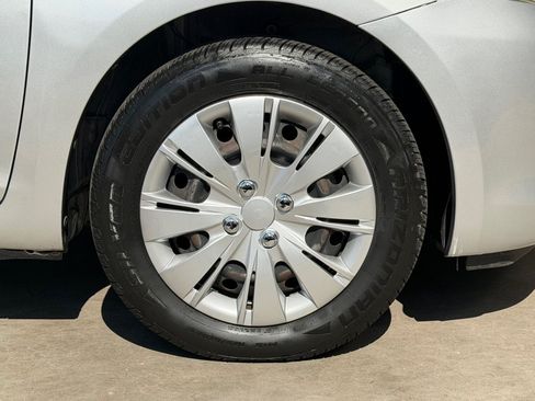 Used 2012 Toyota Yaris Sedan FWD image 47