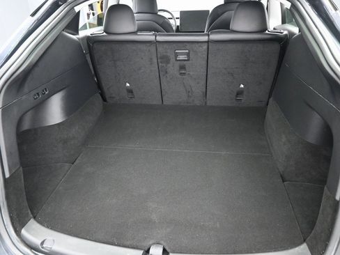 Used 2022 Tesla Model Y Performance image 30
