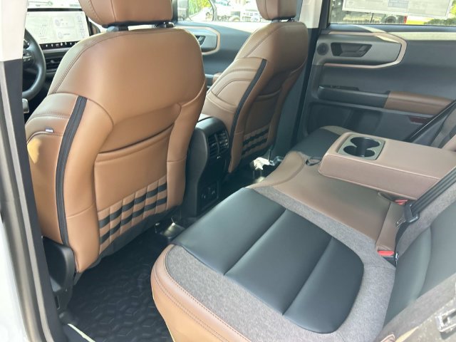 New 2026 Ford Bronco Sport Outer Banks w/ Sasquatch Outer Banks Package AWD/4WD image 18
