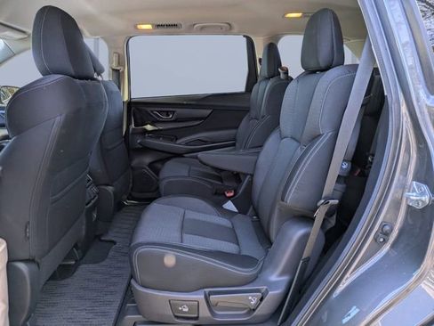 Used 2024 Subaru Ascent Premium w/ Convenience Package image 15