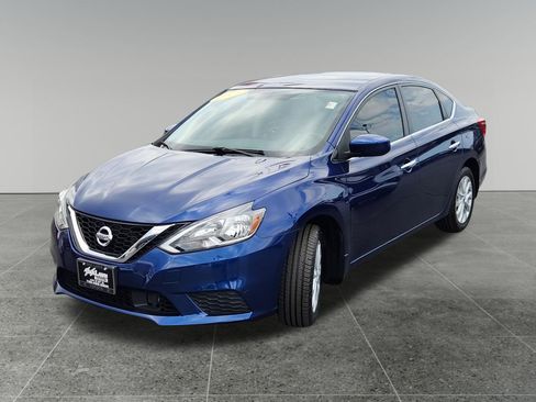 Used 2019 Nissan Sentra SV FWD image 3
