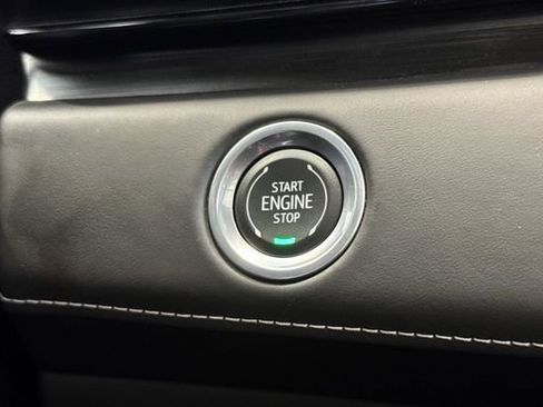 Certified 2024 Cadillac Escalade ESV Sport Platinum image 25