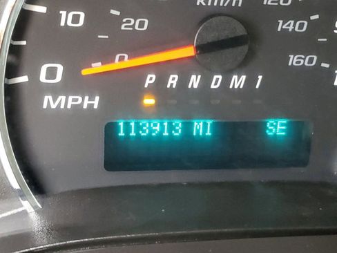 Used 2014 Chevrolet Express 2500 w/ Express Access Plus Package image 19